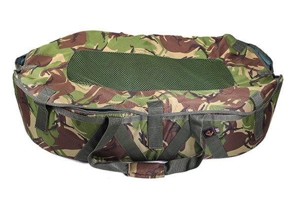 Cotswold Aquarius Les Graviers Cradle Mat (Moffat Mat) Woodland Camo
