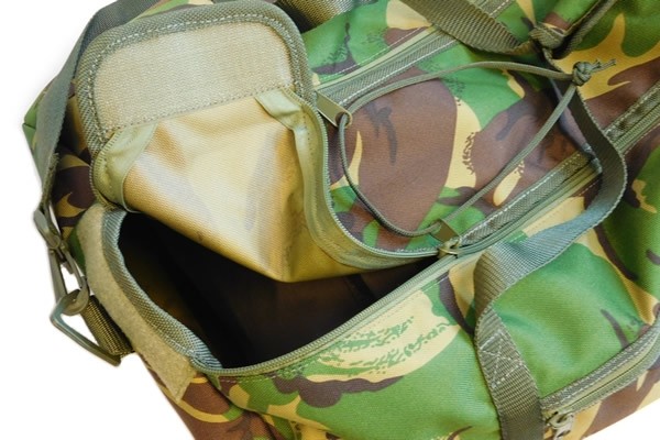 Cotswold Aquarius Kit Bag Woodland Camo