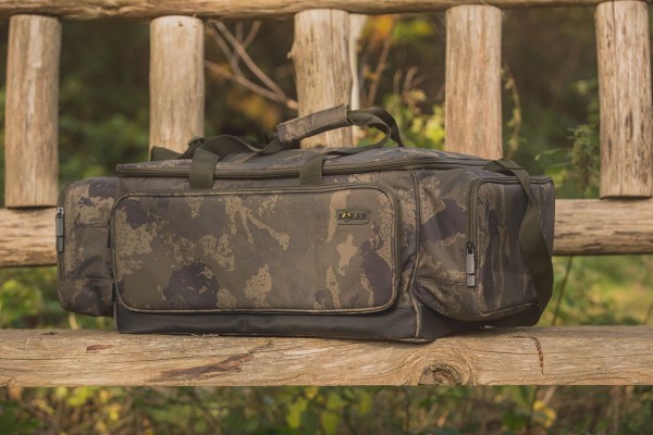 Solar UnderCover Camo Carryall - Large