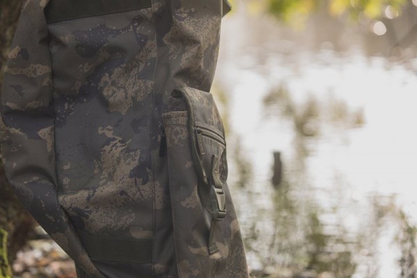 Solar UnderCover Camo 3+2 Rod Holdall