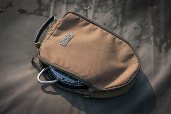 Korda Compac Scales Pouch