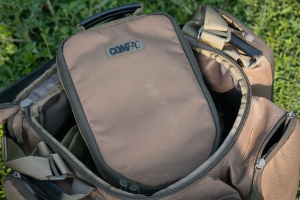 Korda Compac Scales Pouch