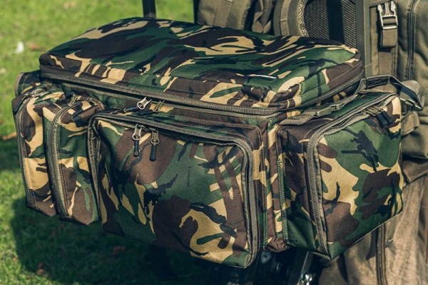 SABER CAMO FISHING Carp Carryall DPM Luggage Carry Tackle £26.99