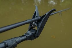 Korum Angle Tilt Y Rest Korum Angle Tilt Y Rest