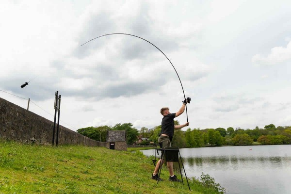 Avid Carp Bait Station
