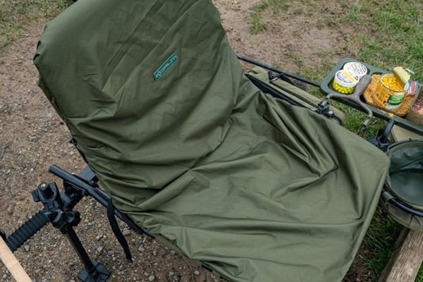 Korum Universal Waterproof Chair Cover