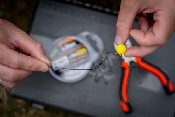 Fox Edges Link Trans Khaki Mono 25lb