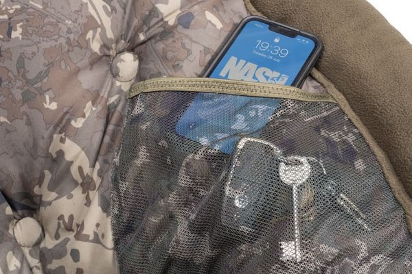 Nash Indulgence Moon Chair Deluxe