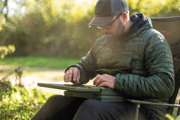 RidgeMonkey Armoury Lite Tackle Box CLEARANCE