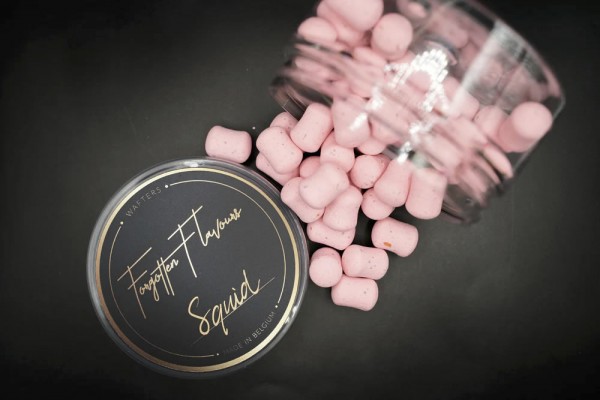 Forgotten Flavours Squid Dumbell Wafters - Washed Pink
