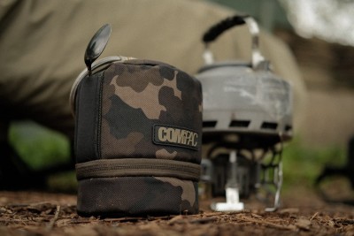 Korda Compac Dark Kamo Gas Jacket