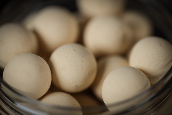 Sticky Baits x Johnson Ross Sticky Toffee Pudding Pop Ups 14mm