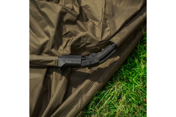 Avid Carp Exo + Bivvy