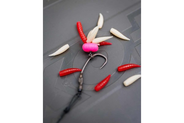 Fox Edges Essentials Pop-up Maggots