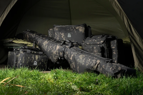 CarpLife Eclipse Camo 12ft 5 rod Rod Holdall