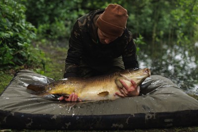 Korda Compac Hybrid Mat Dark Kamo Korda Compac Hybrid Mat Dark Kamo