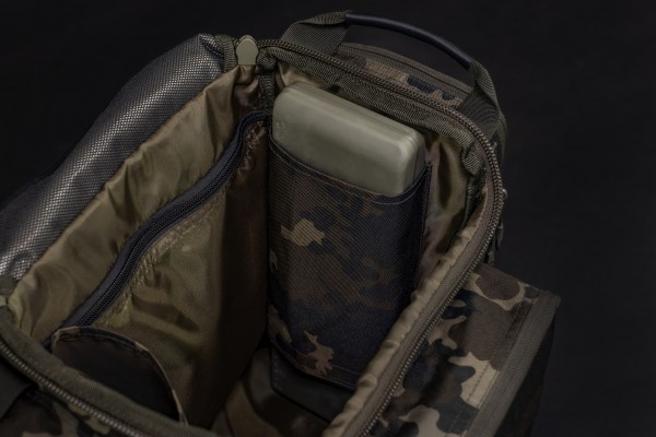 Korda Compac Dark Kamo Rucksack 30ltr