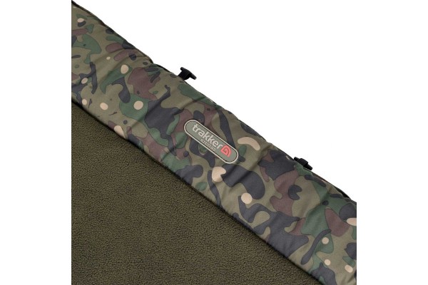 Trakker RLX8 8 Leg Wide Bed