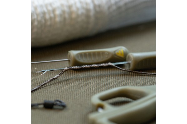 Evolve Tackle Heavy Gated Needle