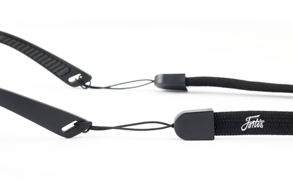 Fortis Finseeker Glass Amber Switch Green XBlok