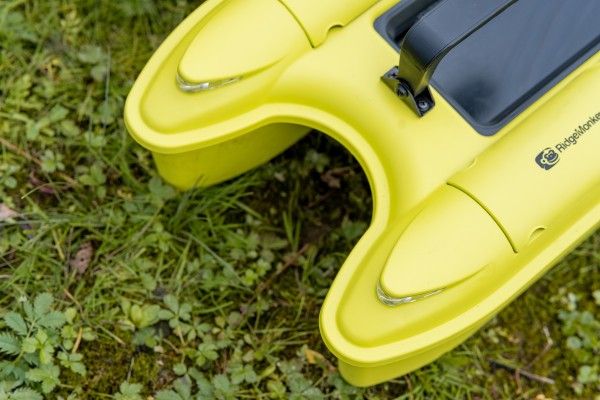 RidgeMonkey Hunter 750 Bait Boat Hi-Viz Echo Edition