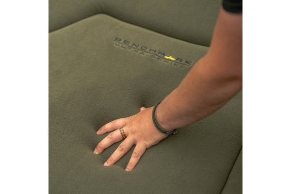 Avid Carp Benchmark Ultra X Bed