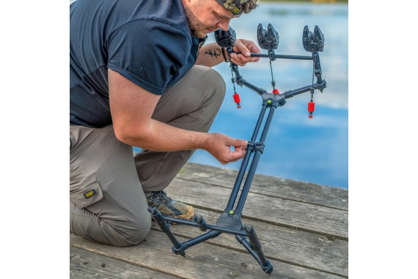 Avid Carp Revolve Super Low Pod
