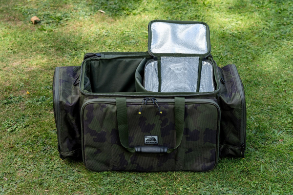 RidgeMonkey Ruggage Kit and Cool Bag