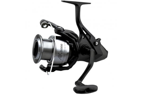 Okuma AK-5000 Bait Feeder Reel