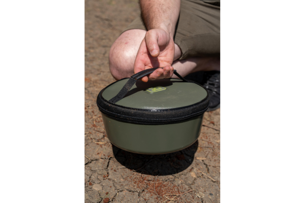 EVA Solid Groundbait Bowl & Riddle