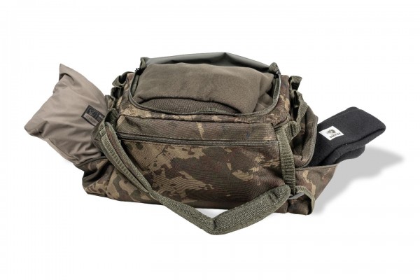 Nash Subterfuge Duffel Bags