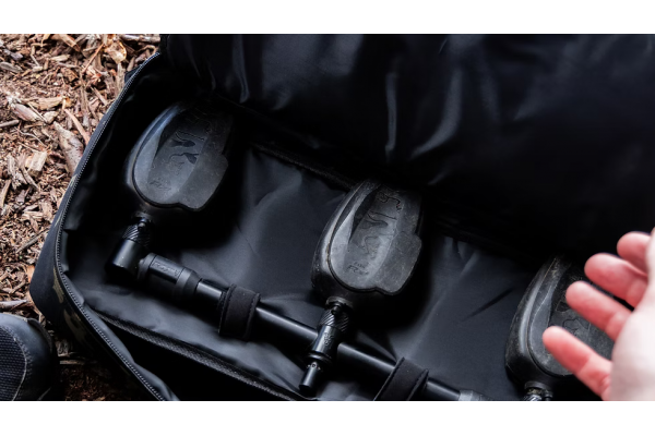 CarpLife Eclipse Camo Large Buzz Bar Bag