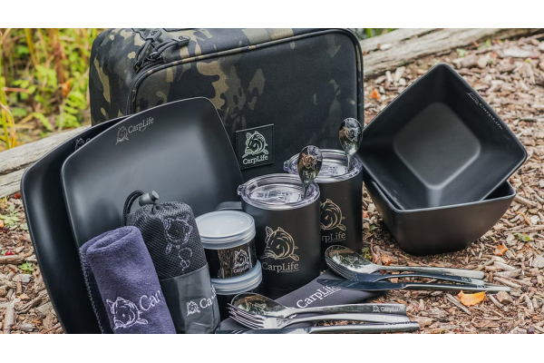 CarpLife Eclipse Camo 2 Man Dinner Set