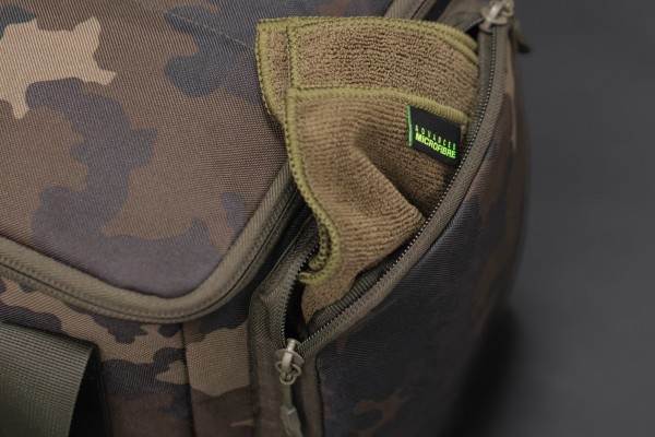Korda Compac Dark Kamo Large Utility Bag