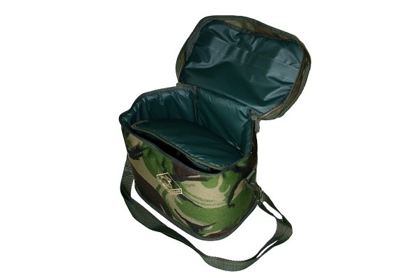 Cotswold Aquarius Stubby Bag Woodland Camo