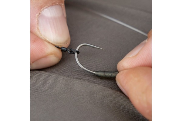 Avid Carp Outline Micro Ringed Hookbait Swivels