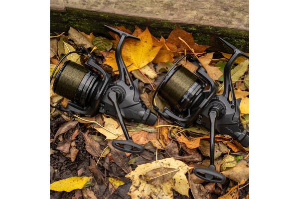 Avid Carp Revolve FS Big Pit Reels