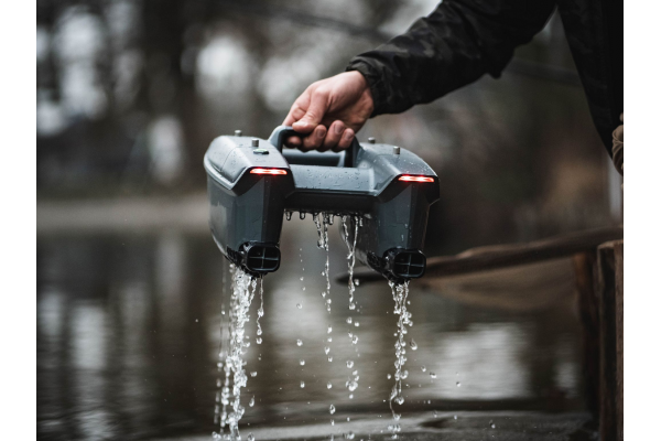 Deeper Spark Bait Boat