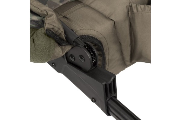 Trakker Levelite Colossus Camo Recliner Chair