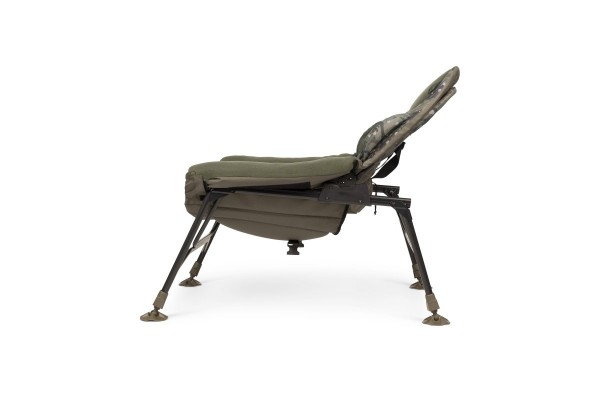 Trakker Levelite Colossus Camo Recliner Chair