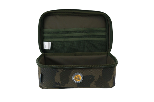 Solar Worldwide Tackle Station