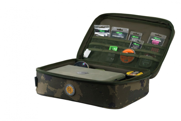 Solar Worldwide Tackle Station Large