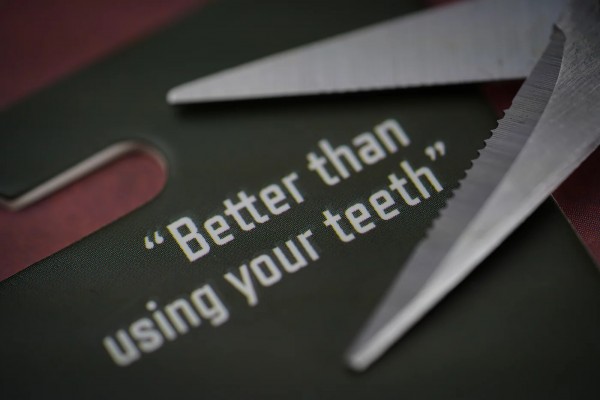 OMC Skizzas Scissors