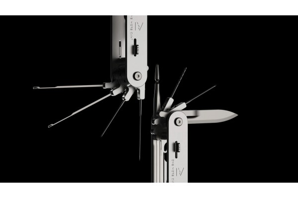 OMC Cool Multi Tool