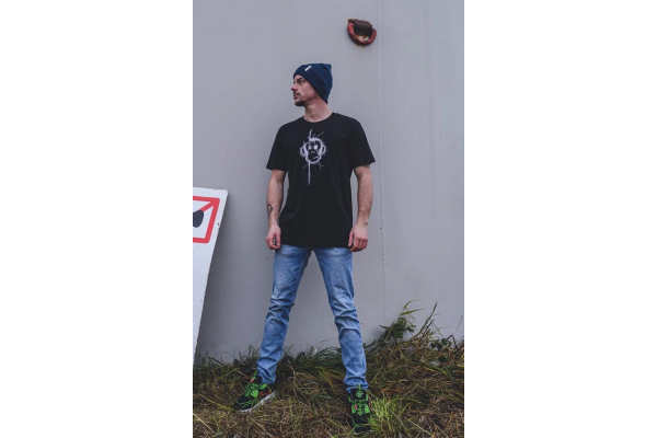 Monkey Climber Surface Black Tee